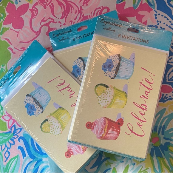 Party Invitations - Set of 24 Hallmark Cards - Picture 6 of 7